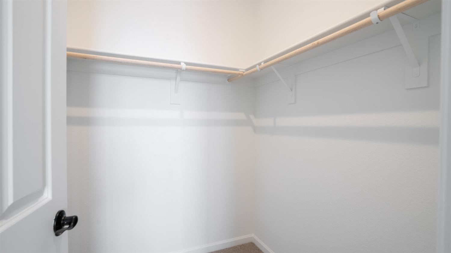 Detail Gallery Image 7 of 36 For 1054 Camomile Dr, Plumas Lake,  CA 95961 - 4 Beds | 2 Baths