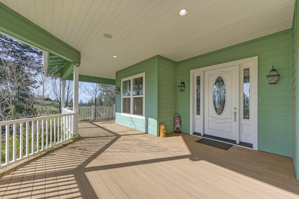 Detail Gallery Image 18 of 99 For 5901 Traverse Creek Rd, Garden Valley,  CA 95633 - 2 Beds | 2 Baths