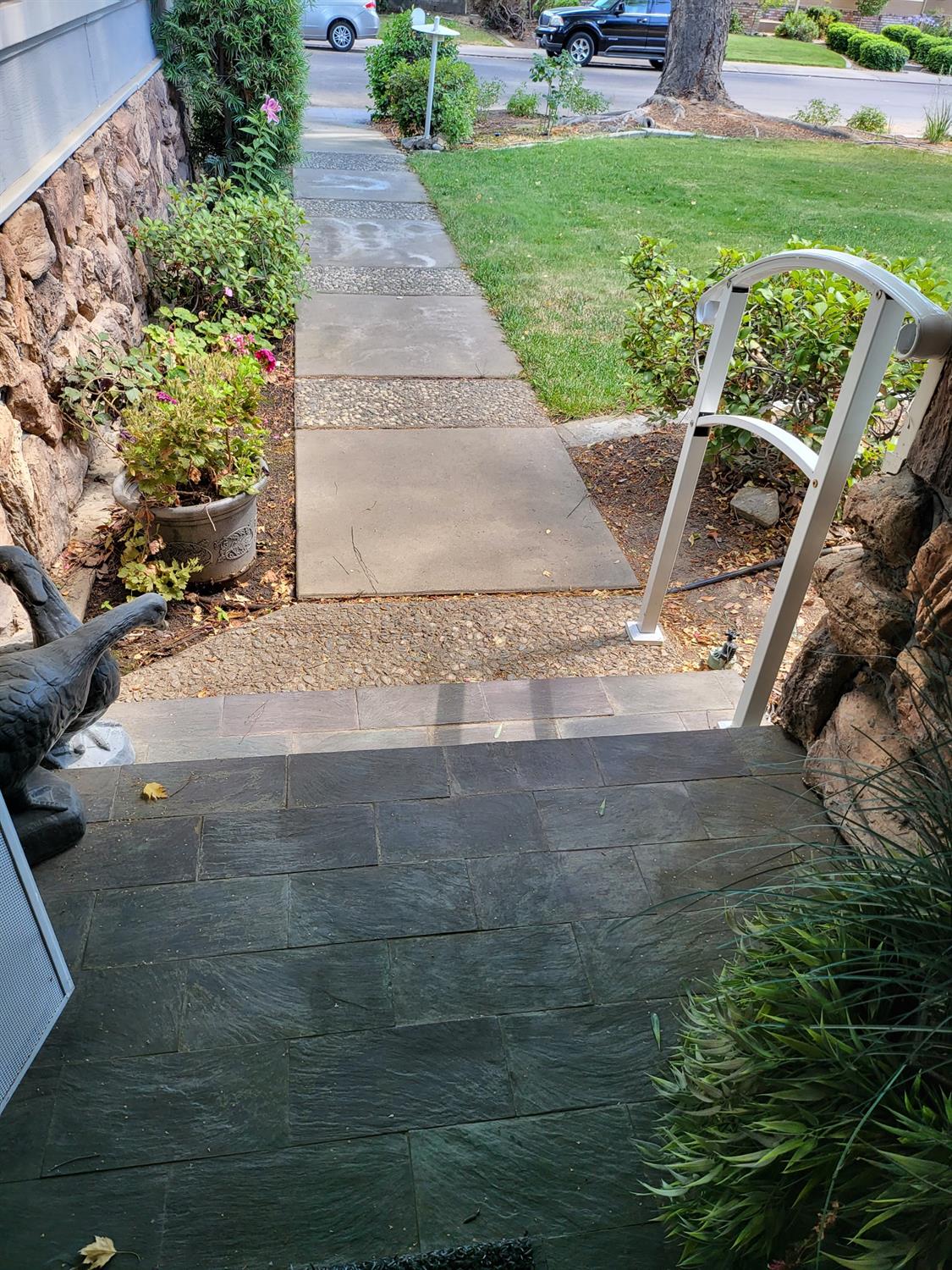 Detail Gallery Image 5 of 82 For 317 Dorado Ln, Modesto,  CA 95356 - 3 Beds | 2 Baths
