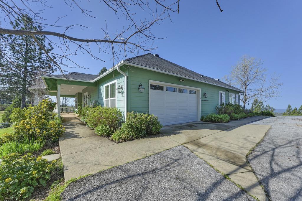 Detail Gallery Image 13 of 99 For 5901 Traverse Creek Rd, Garden Valley,  CA 95633 - 2 Beds | 2 Baths