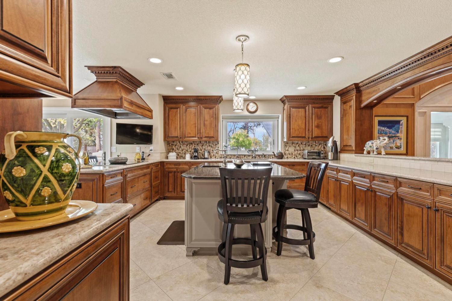 Detail Gallery Image 23 of 74 For 668 Gabriel Ave, Yuba City,  CA 95993 - 4 Beds | 4/1 Baths
