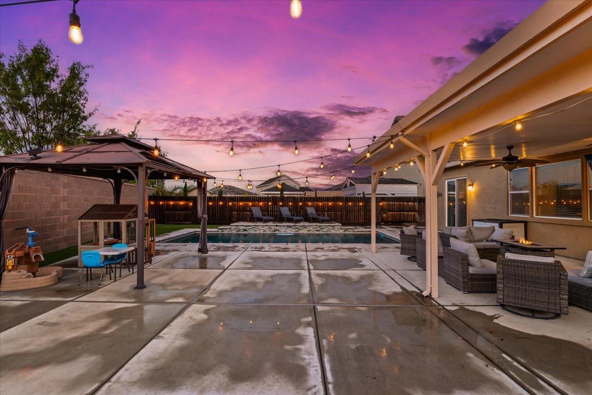 Detail Gallery Image 58 of 66 For 2931 Fuchsia Dr, Lodi,  CA 95242 - 3 Beds | 2 Baths