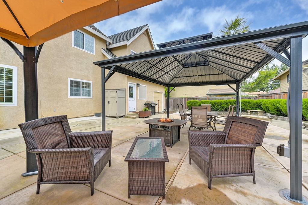 Detail Gallery Image 59 of 78 For 7707 Rio Barco Way, Sacramento,  CA 95831 - 4 Beds | 3 Baths