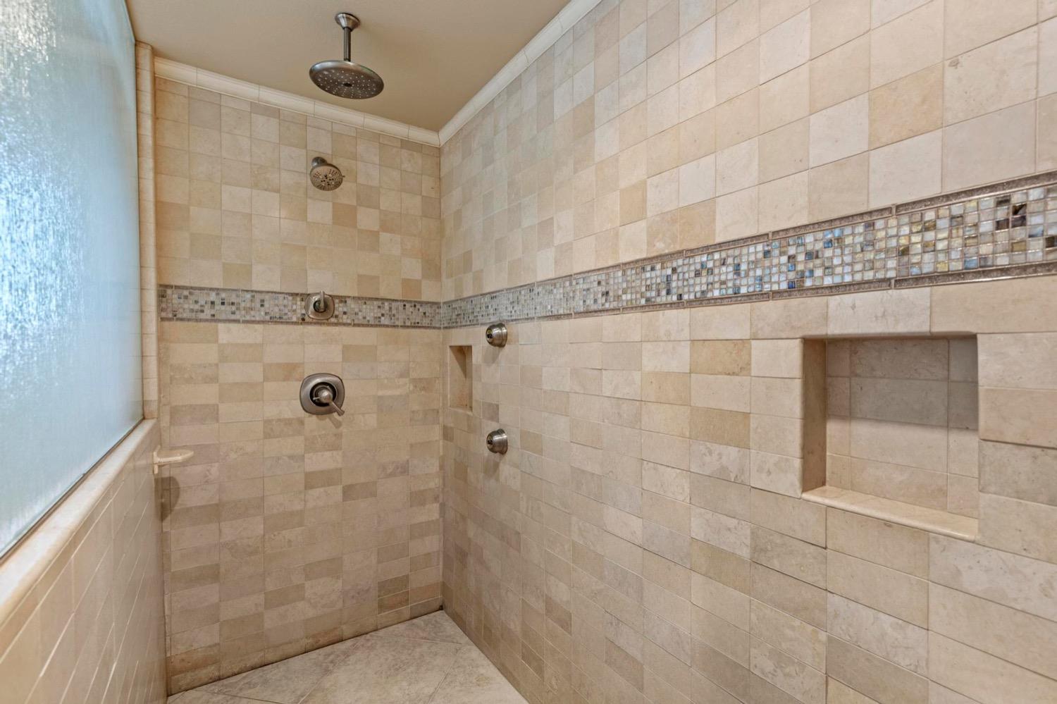 Detail Gallery Image 32 of 74 For 668 Gabriel Ave, Yuba City,  CA 95993 - 4 Beds | 4/1 Baths