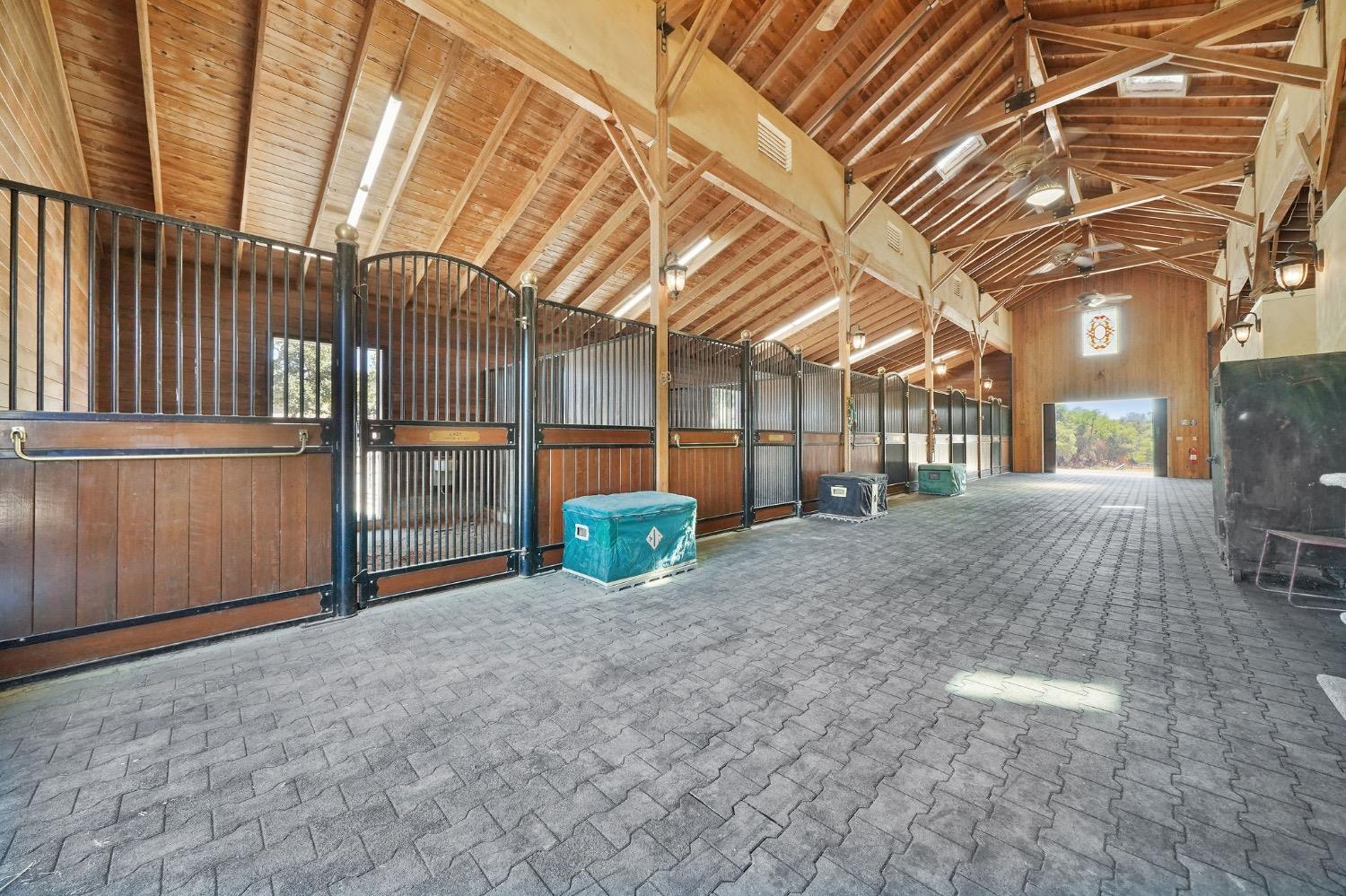 Detail Gallery Image 2 of 94 For 11195 Vintage Rd, Ione,  CA 95640 - 3 Beds | 2/1 Baths