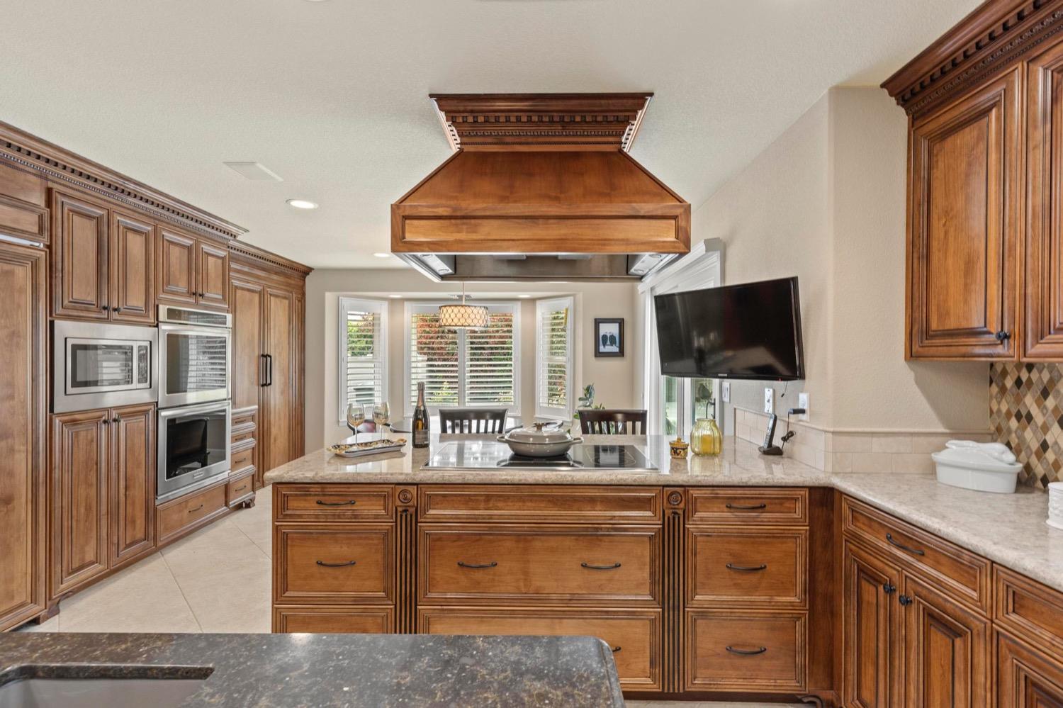 Detail Gallery Image 16 of 74 For 668 Gabriel Ave, Yuba City,  CA 95993 - 4 Beds | 4/1 Baths