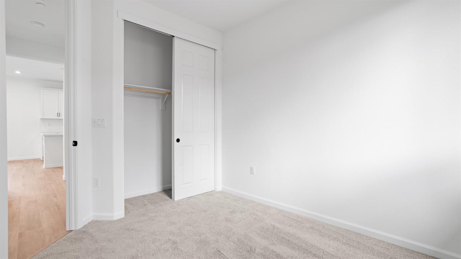Detail Gallery Image 28 of 36 For 1054 Camomile Dr, Plumas Lake,  CA 95961 - 4 Beds | 2 Baths