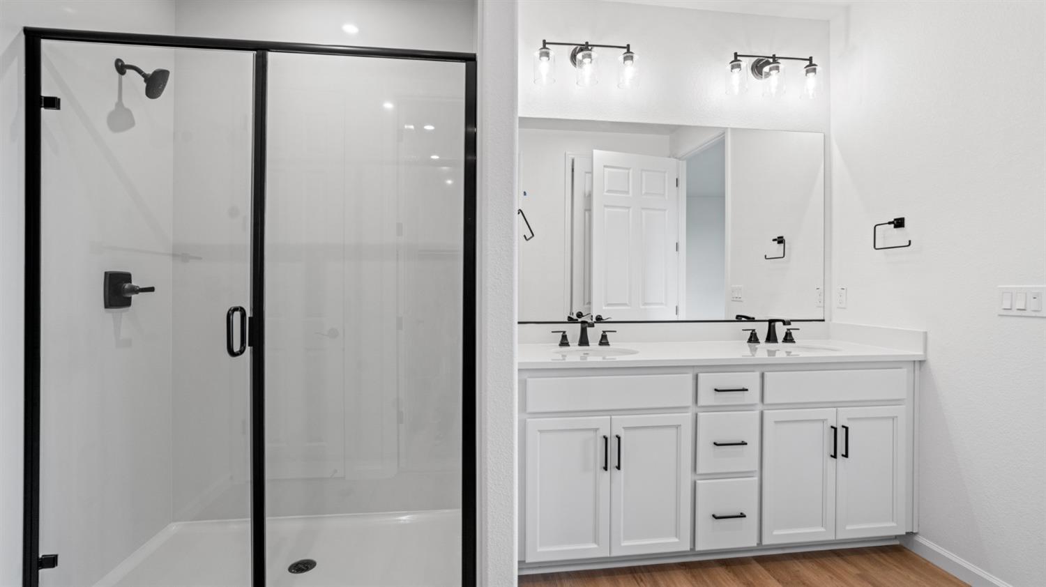 Detail Gallery Image 22 of 36 For 1054 Camomile Dr, Plumas Lake,  CA 95961 - 4 Beds | 2 Baths