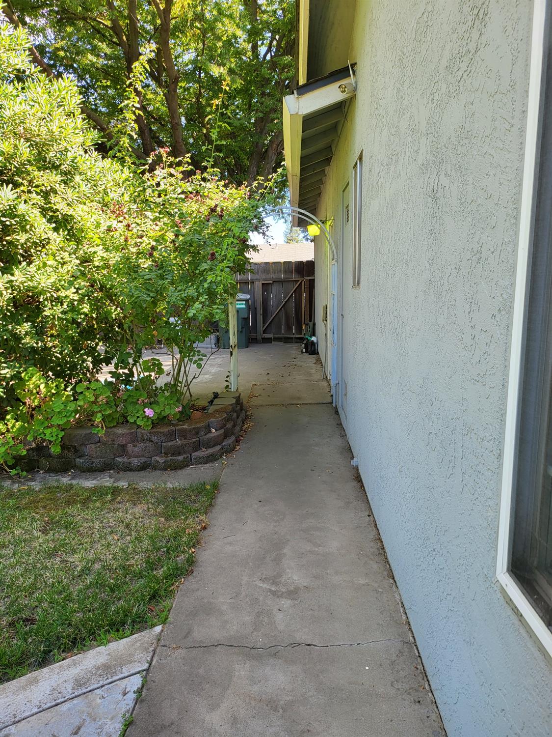 Detail Gallery Image 78 of 82 For 317 Dorado Ln, Modesto,  CA 95356 - 3 Beds | 2 Baths