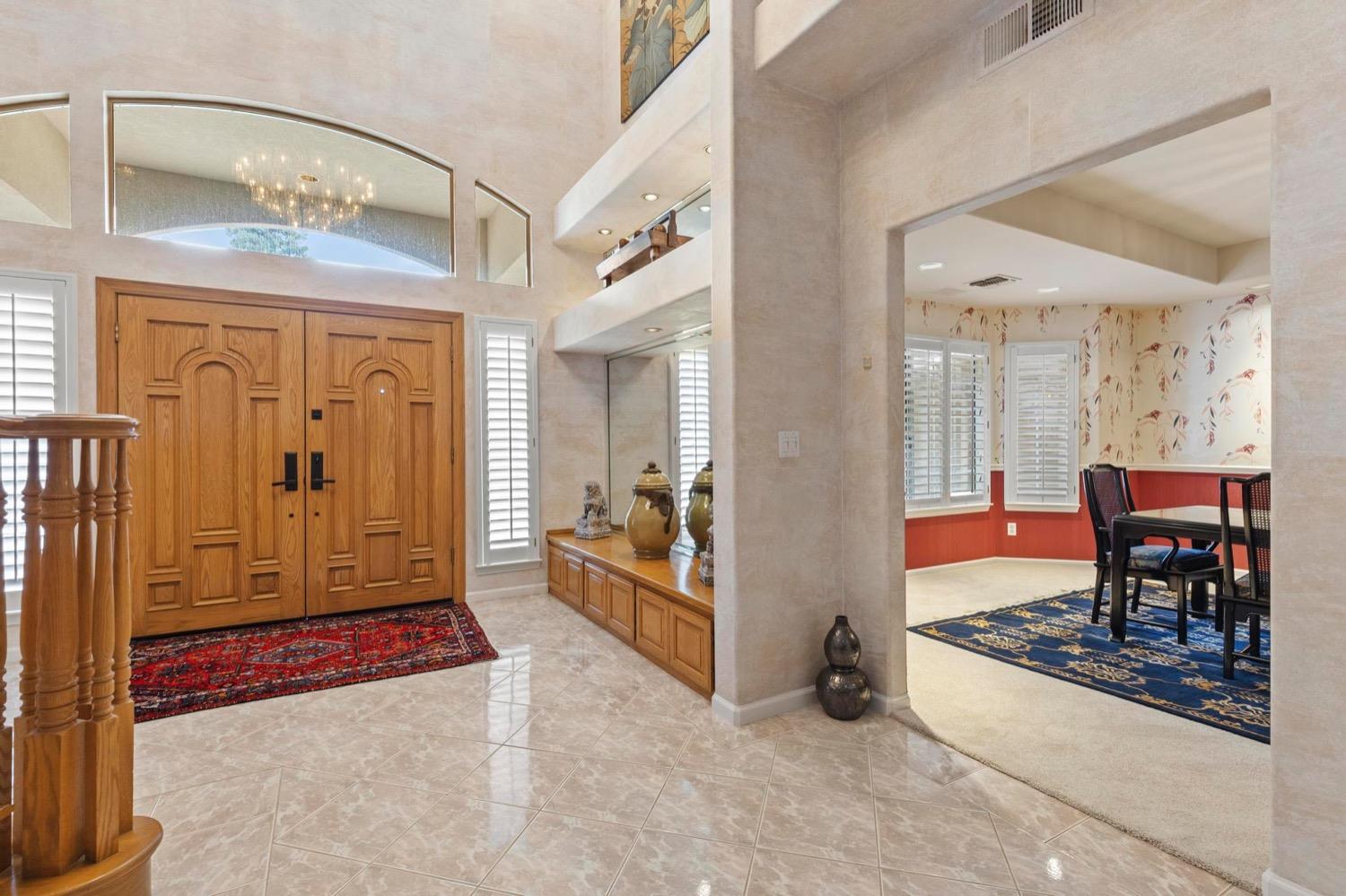 Detail Gallery Image 4 of 74 For 668 Gabriel Ave, Yuba City,  CA 95993 - 4 Beds | 4/1 Baths