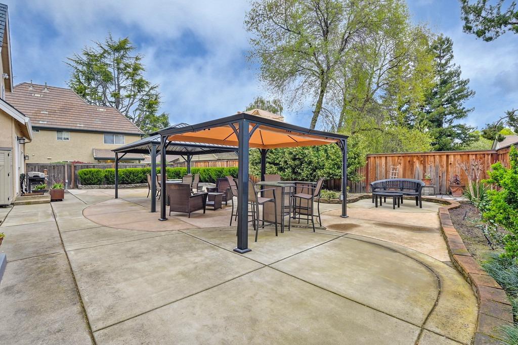 Detail Gallery Image 61 of 78 For 7707 Rio Barco Way, Sacramento,  CA 95831 - 4 Beds | 3 Baths