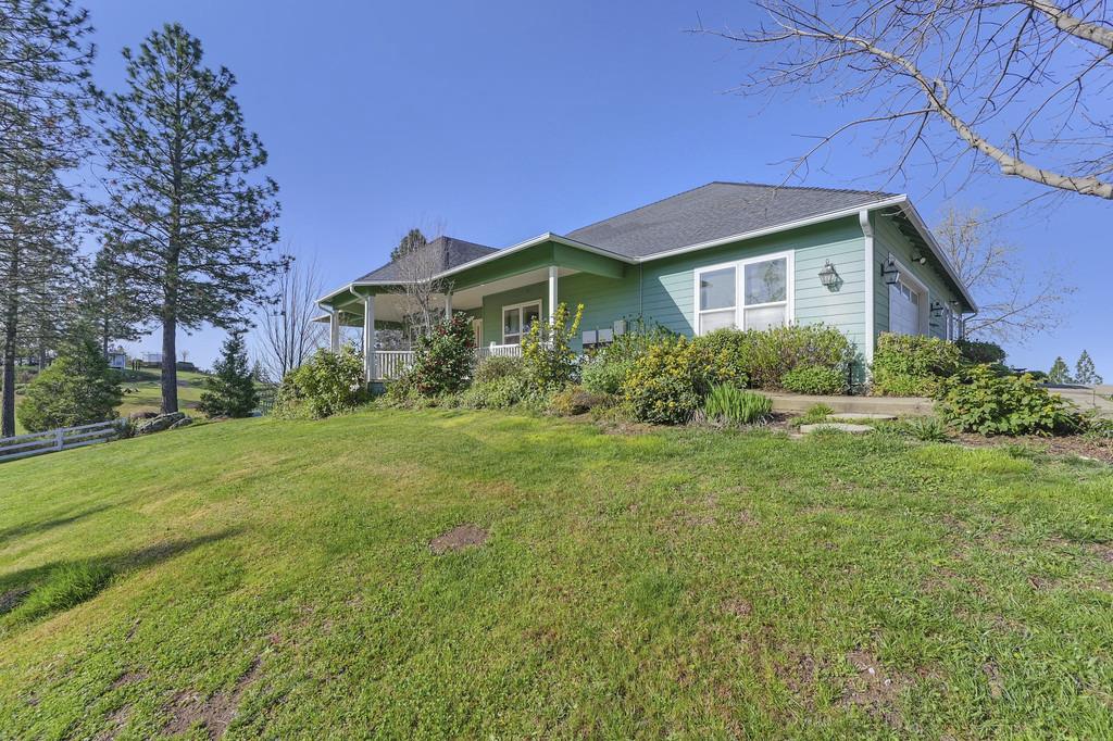 Detail Gallery Image 11 of 99 For 5901 Traverse Creek Rd, Garden Valley,  CA 95633 - 2 Beds | 2 Baths