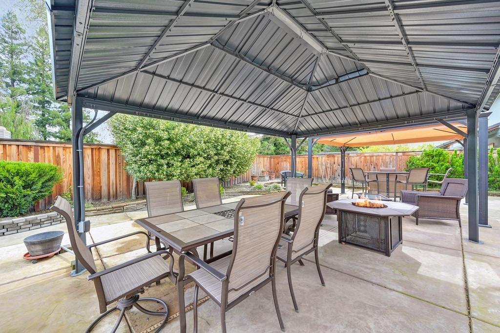 Detail Gallery Image 57 of 78 For 7707 Rio Barco Way, Sacramento,  CA 95831 - 4 Beds | 3 Baths