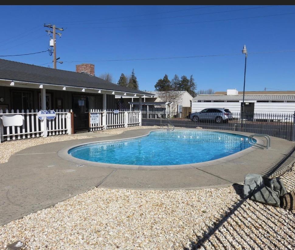 Detail Gallery Image 21 of 23 For 425 20th Century D6 Blvd, Turlock,  CA 95380 - 1 Beds | 1 Baths