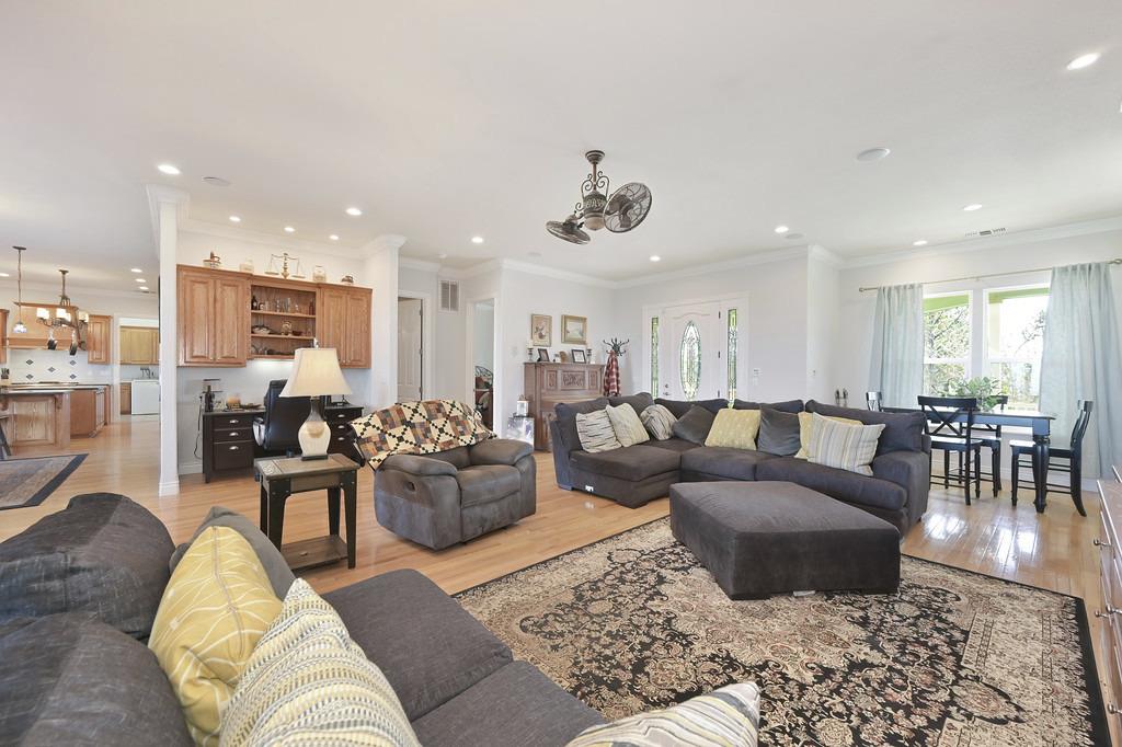 Detail Gallery Image 31 of 99 For 5901 Traverse Creek Rd, Garden Valley,  CA 95633 - 2 Beds | 2 Baths