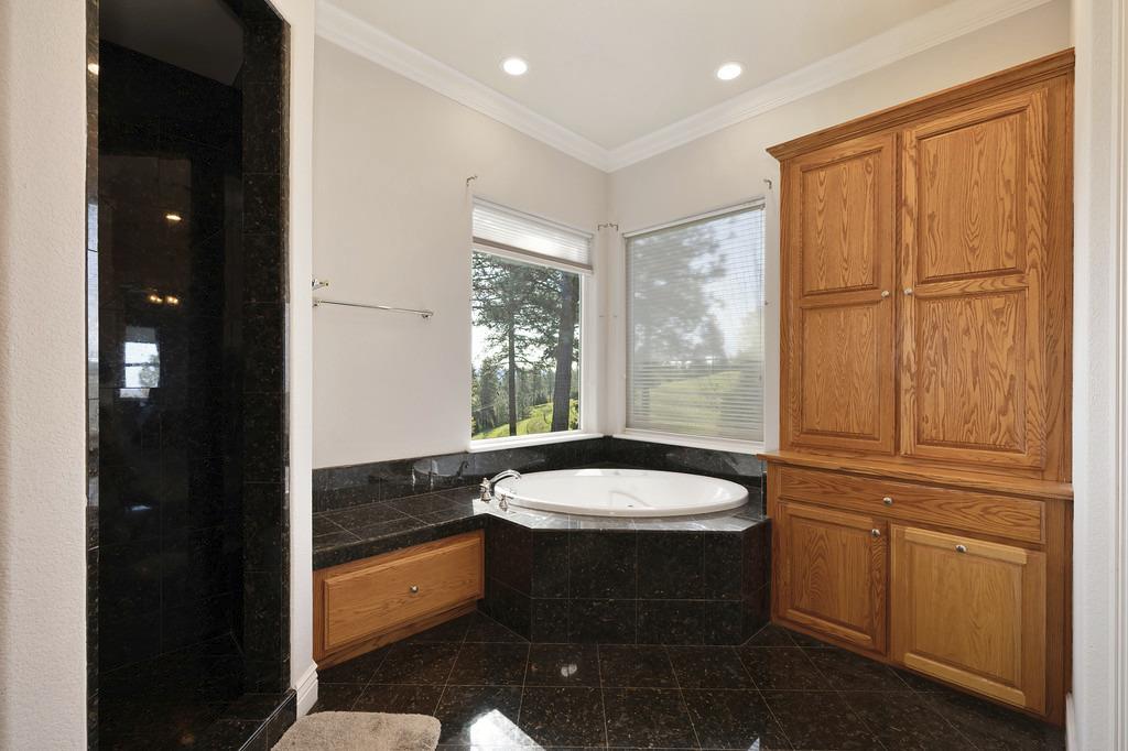 Detail Gallery Image 63 of 99 For 5901 Traverse Creek Rd, Garden Valley,  CA 95633 - 2 Beds | 2 Baths