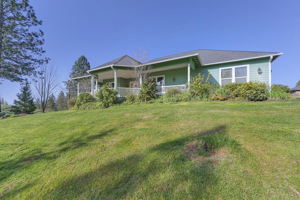 Detail Gallery Image 7 of 99 For 5901 Traverse Creek Rd, Garden Valley,  CA 95633 - 2 Beds | 2 Baths