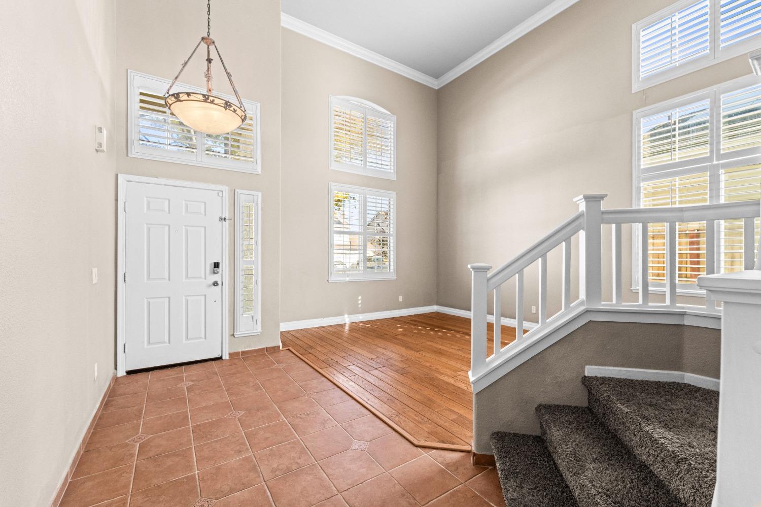 Detail Gallery Image 7 of 46 For 10215 River Park Cir, Stockton,  CA 95209 - 4 Beds | 3 Baths