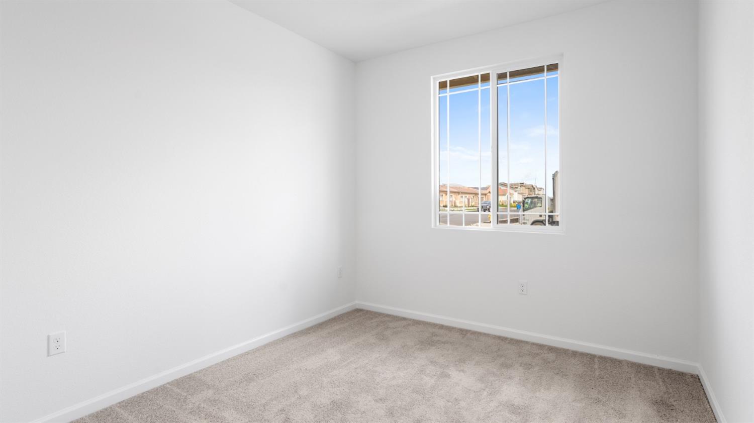 Detail Gallery Image 5 of 36 For 1054 Camomile Dr, Plumas Lake,  CA 95961 - 4 Beds | 2 Baths