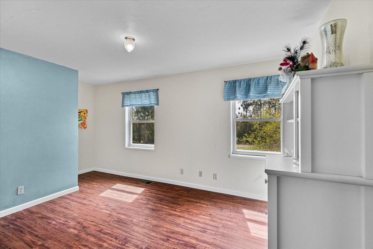 Detail Gallery Image 35 of 72 For 940 N Fine Rd, Linden,  CA 95236 - 4 Beds | 2/1 Baths