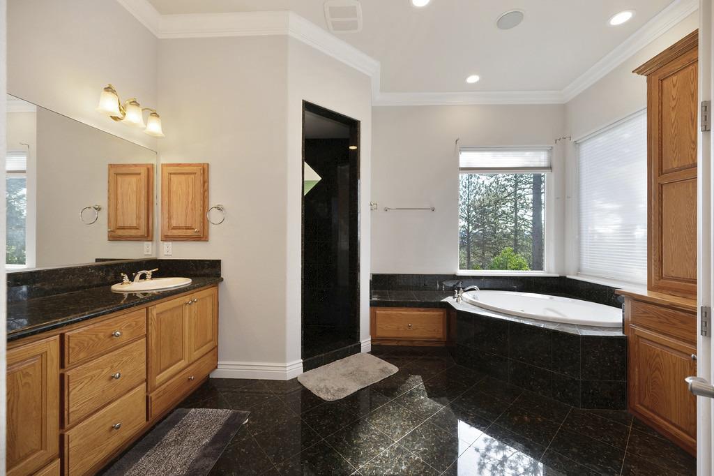 Detail Gallery Image 62 of 99 For 5901 Traverse Creek Rd, Garden Valley,  CA 95633 - 2 Beds | 2 Baths