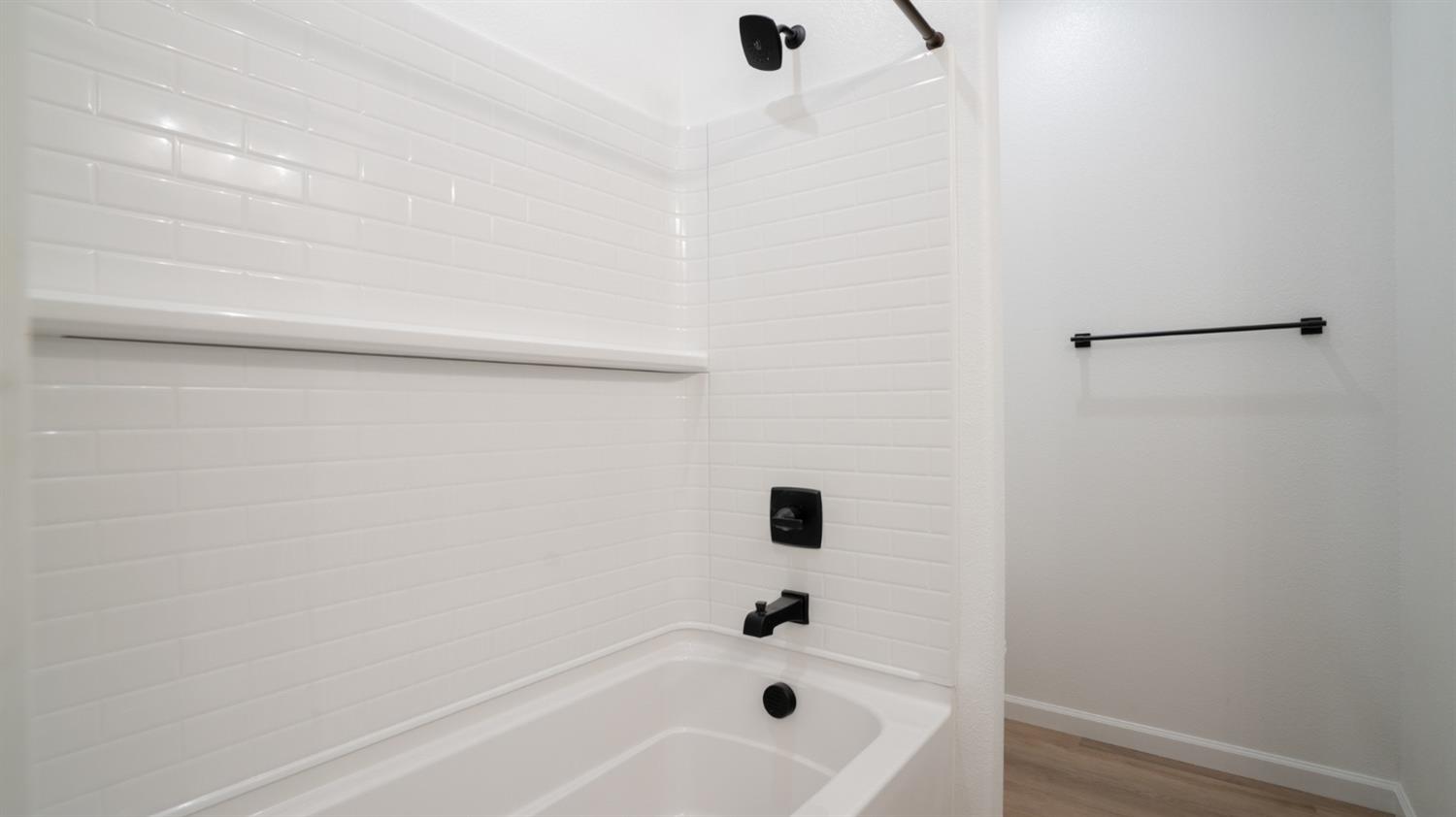 Detail Gallery Image 26 of 36 For 1054 Camomile Dr, Plumas Lake,  CA 95961 - 4 Beds | 2 Baths