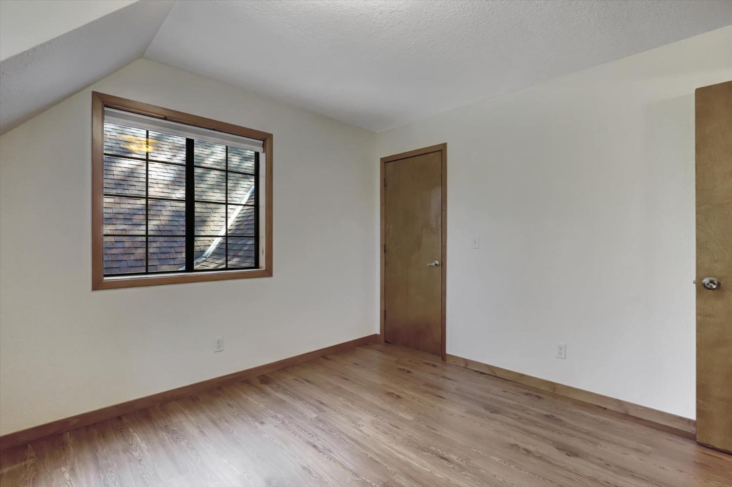 Detail Gallery Image 34 of 88 For 25801 Oak Forest Ct, Colfax,  CA 95713 - 6 Beds | 3/1 Baths