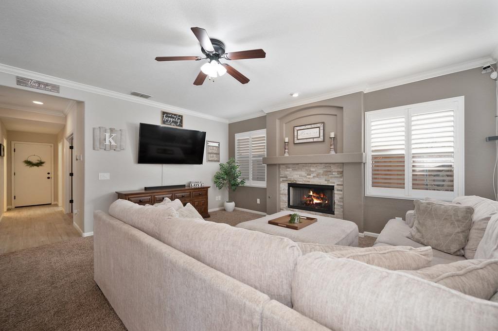 Detail Gallery Image 25 of 60 For 437 Anacapa Dr, Roseville,  CA 95678 - 4 Beds | 2/1 Baths