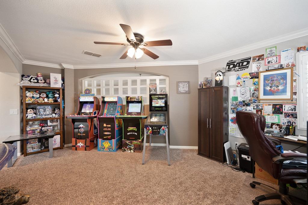 Detail Gallery Image 43 of 60 For 437 Anacapa Dr, Roseville,  CA 95678 - 4 Beds | 2/1 Baths