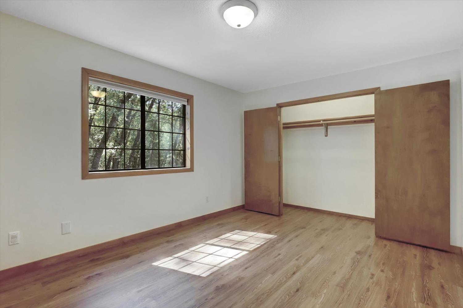 Detail Gallery Image 25 of 88 For 25801 Oak Forest Ct, Colfax,  CA 95713 - 6 Beds | 3/1 Baths