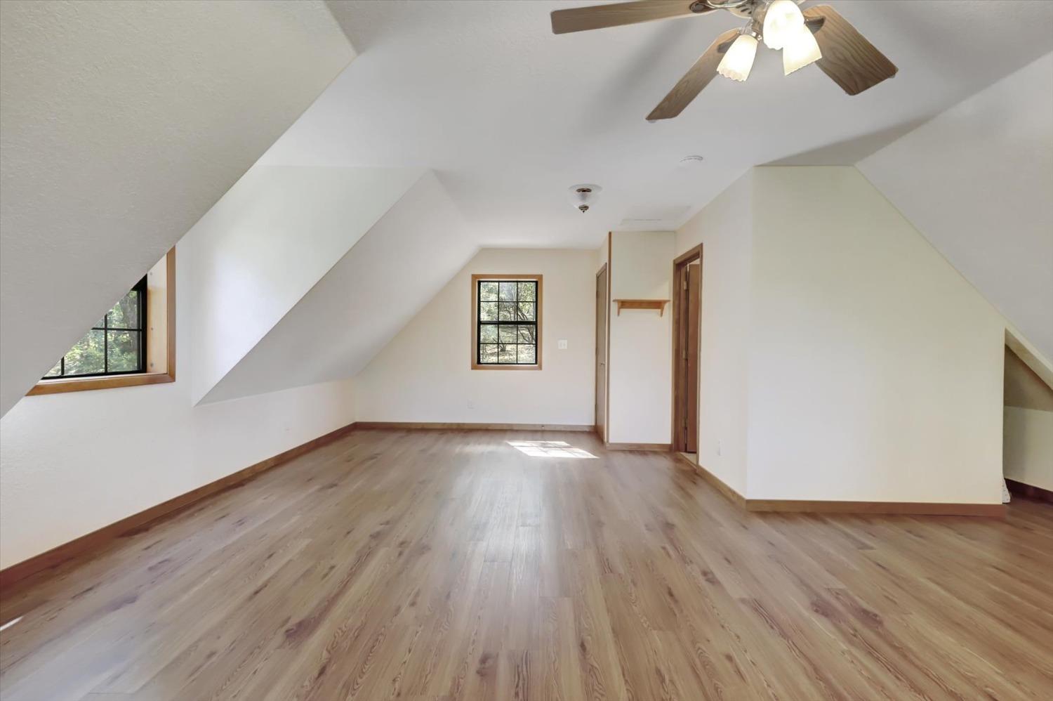 Detail Gallery Image 22 of 88 For 25801 Oak Forest Ct, Colfax,  CA 95713 - 6 Beds | 3/1 Baths