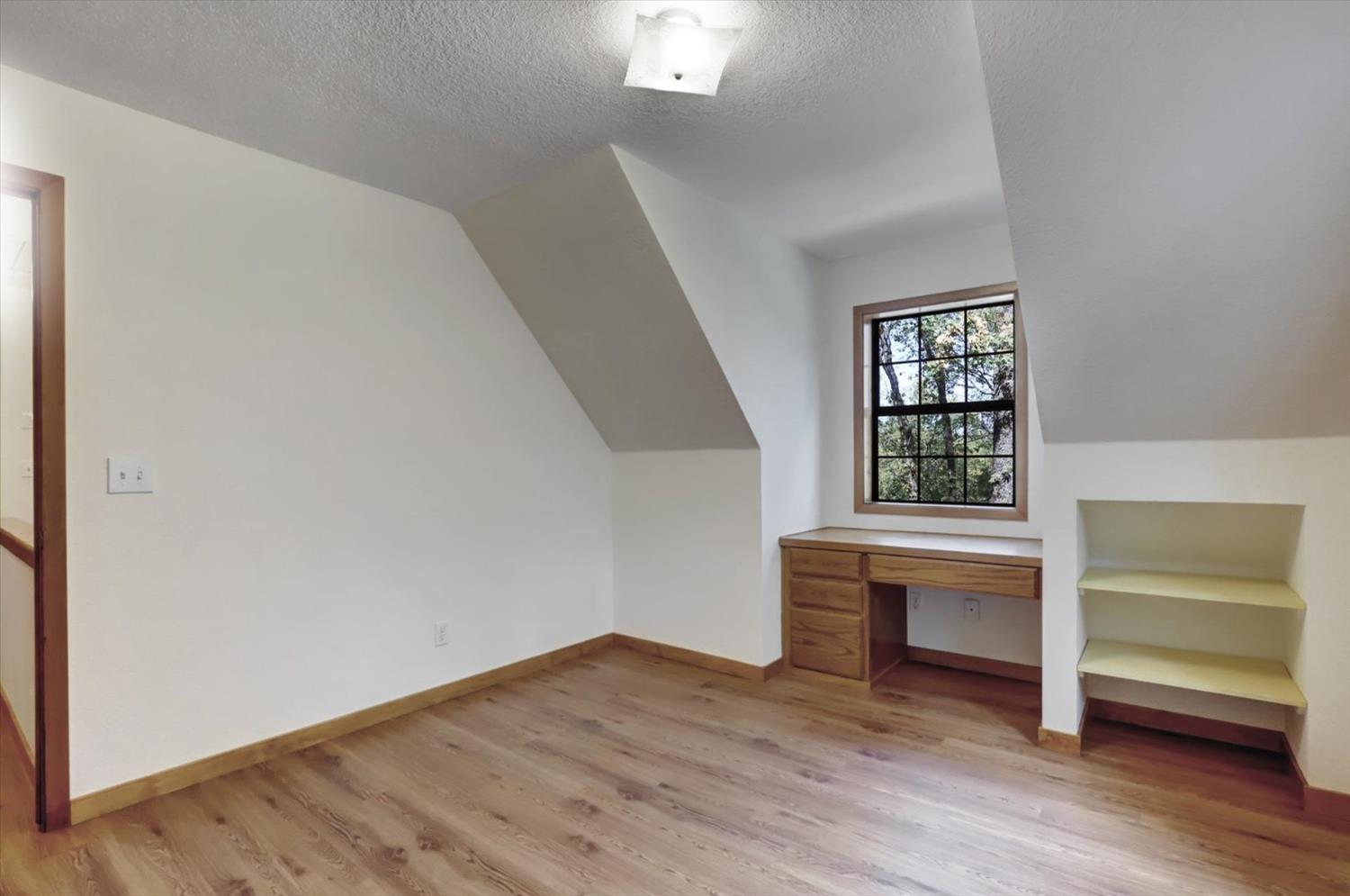 Detail Gallery Image 36 of 88 For 25801 Oak Forest Ct, Colfax,  CA 95713 - 6 Beds | 3/1 Baths