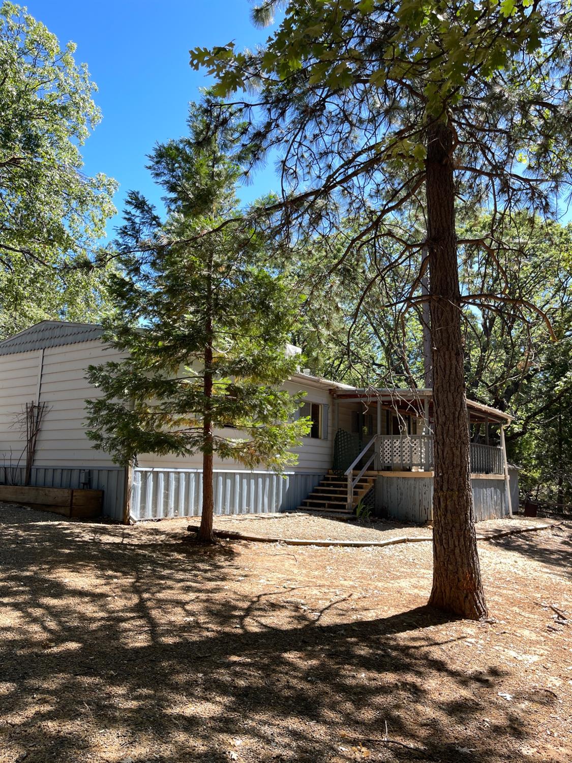 Detail Gallery Image 4 of 29 For 23750 Carson Dr 39, Pioneer,  CA 95666 - 2 Beds | 2 Baths