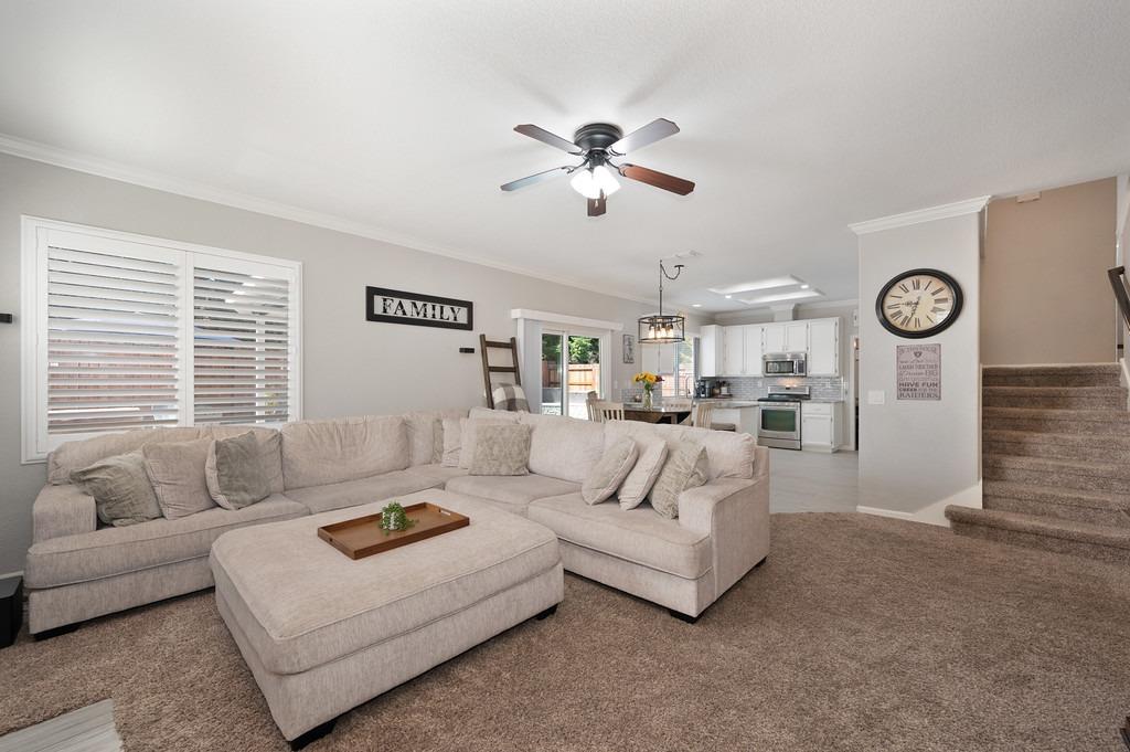 Detail Gallery Image 27 of 60 For 437 Anacapa Dr, Roseville,  CA 95678 - 4 Beds | 2/1 Baths