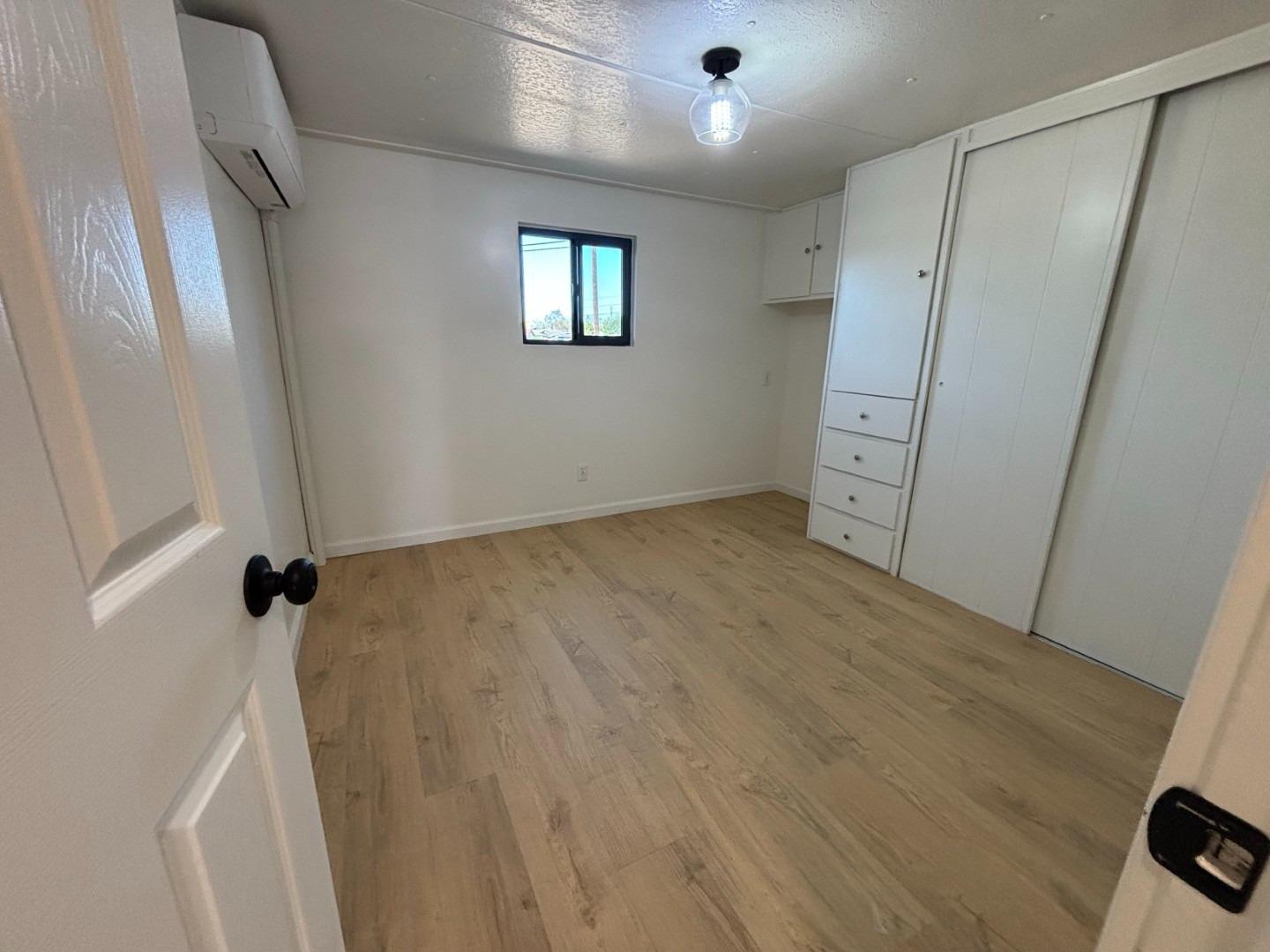 Detail Gallery Image 8 of 12 For 20806 Gridley Road 42, Lakewood,  CA 90715 - 3 Beds | 2 Baths