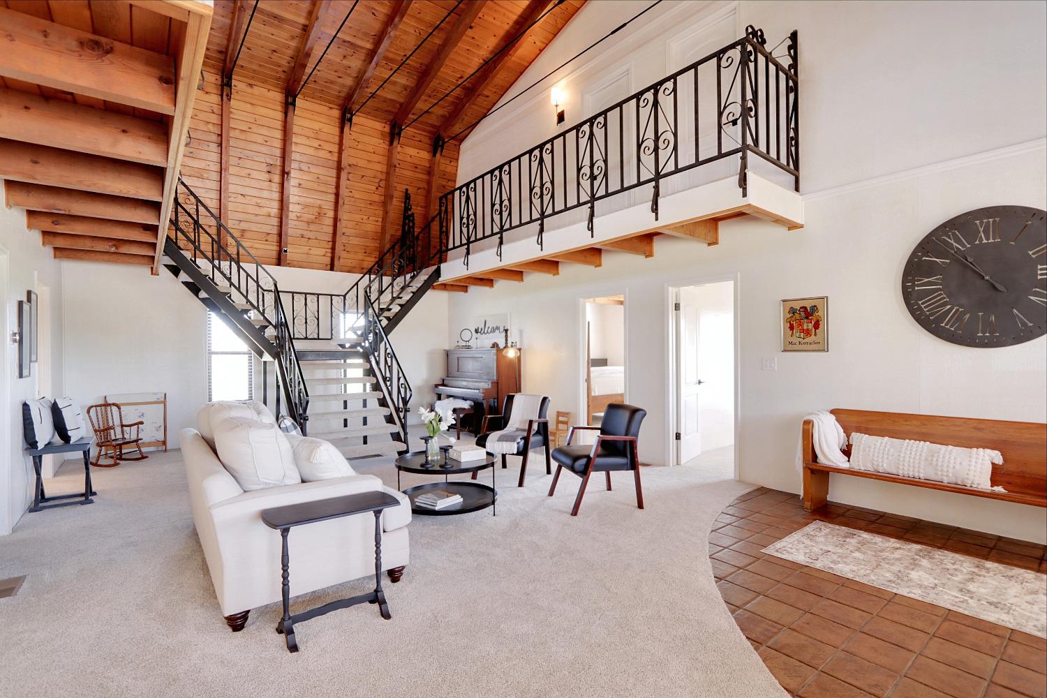Detail Gallery Image 8 of 81 For 11855 E Eagle Bay, Acampo,  CA 95220 - 3 Beds | 2 Baths