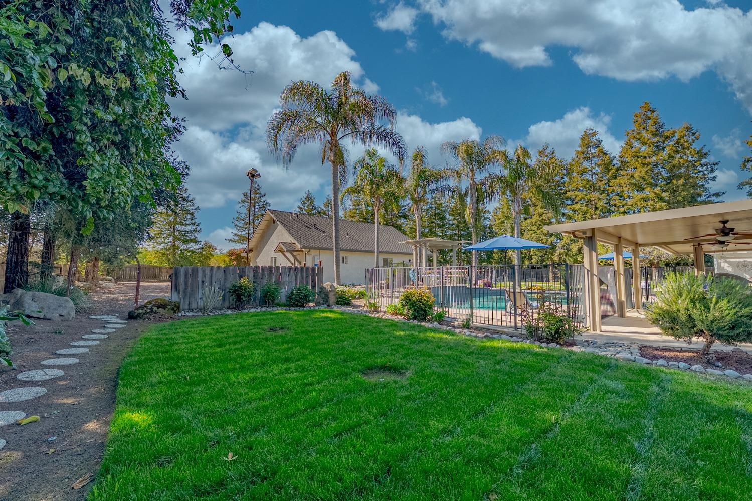Detail Gallery Image 22 of 73 For 2223 Taylor Jean, Atwater,  CA 95301 - 4 Beds | 3 Baths