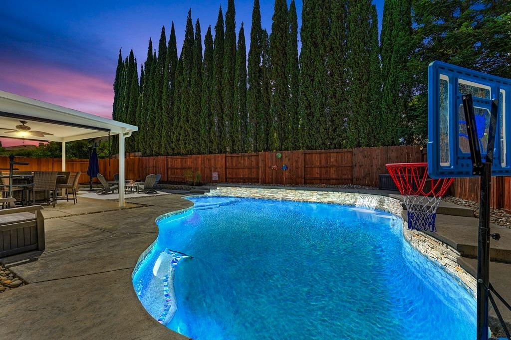 Detail Gallery Image 47 of 60 For 437 Anacapa Dr, Roseville,  CA 95678 - 4 Beds | 2/1 Baths