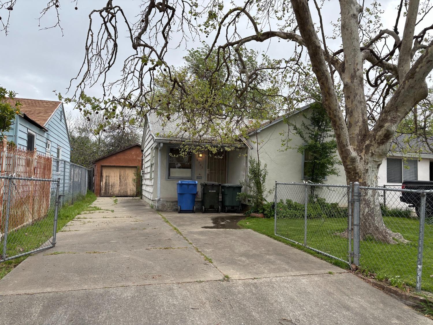 35th Street, Sacramento, California image 1