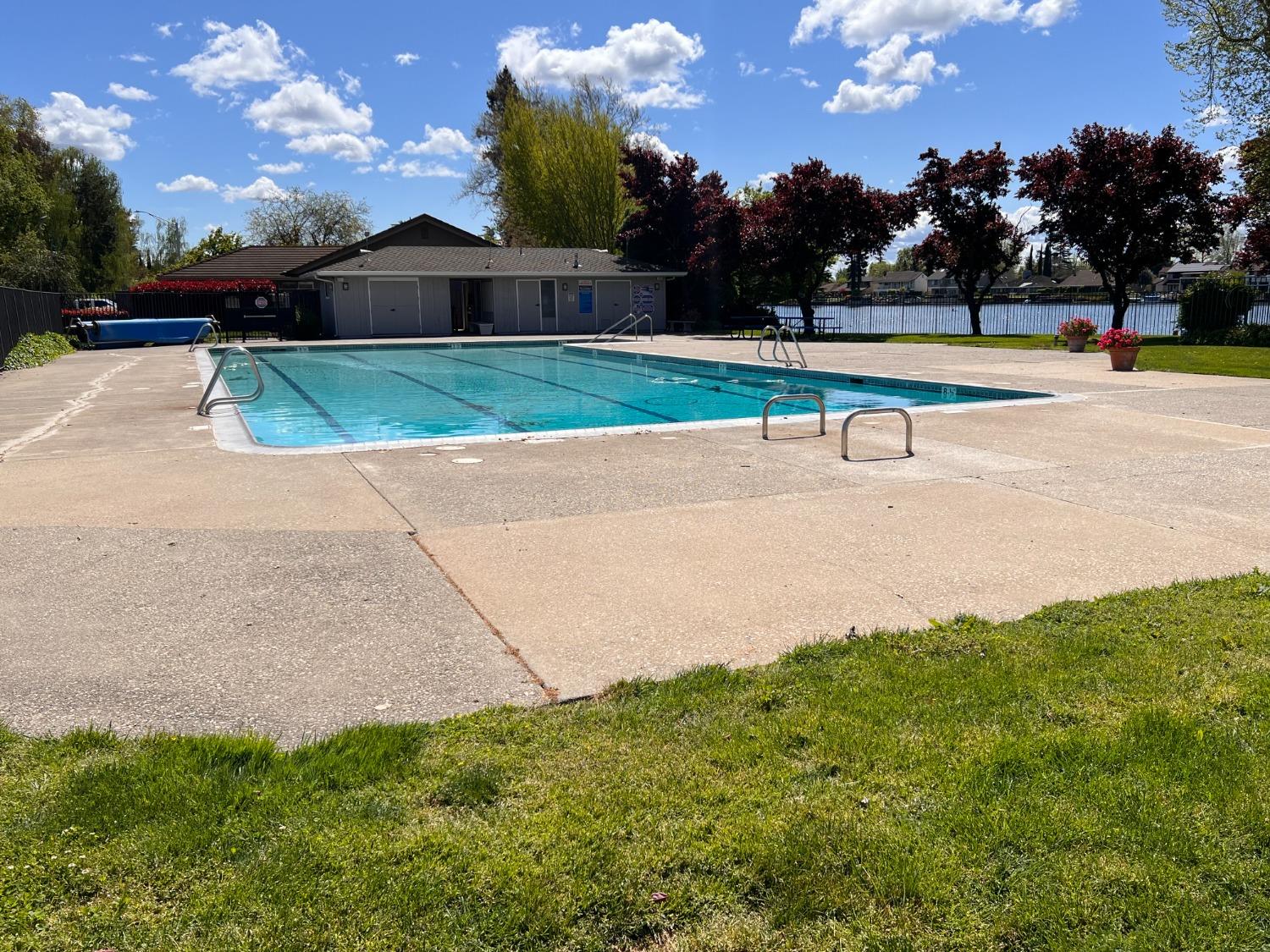 Detail Gallery Image 61 of 67 For 3755 Hatchers Cir, Stockton,  CA 95219 - 4 Beds | 3/1 Baths