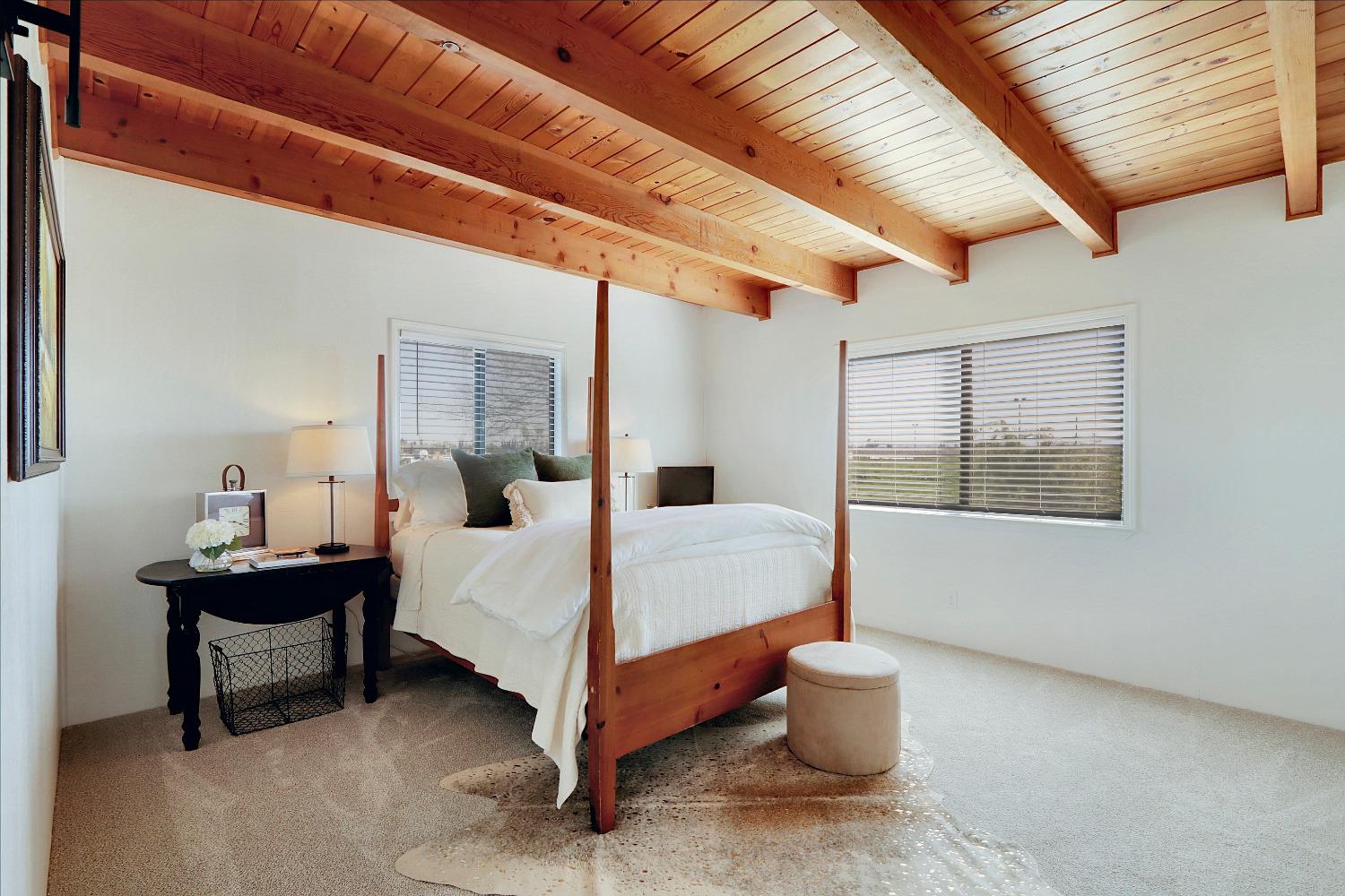 Detail Gallery Image 29 of 81 For 11855 E Eagle Bay, Acampo,  CA 95220 - 3 Beds | 2 Baths