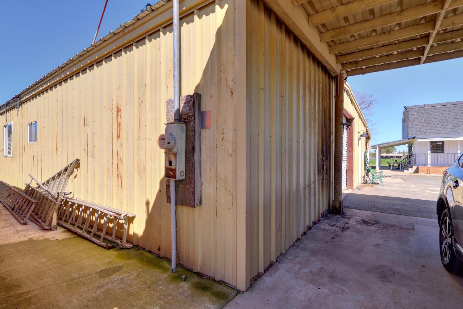 Detail Gallery Image 50 of 81 For 11855 E Eagle Bay, Acampo,  CA 95220 - 3 Beds | 2 Baths