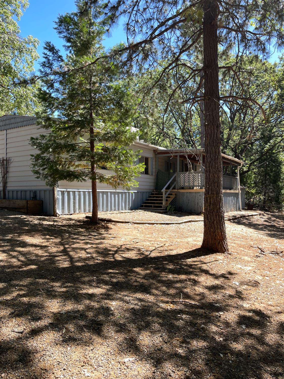 Detail Gallery Image 3 of 29 For 23750 Carson Dr 39, Pioneer,  CA 95666 - 2 Beds | 2 Baths