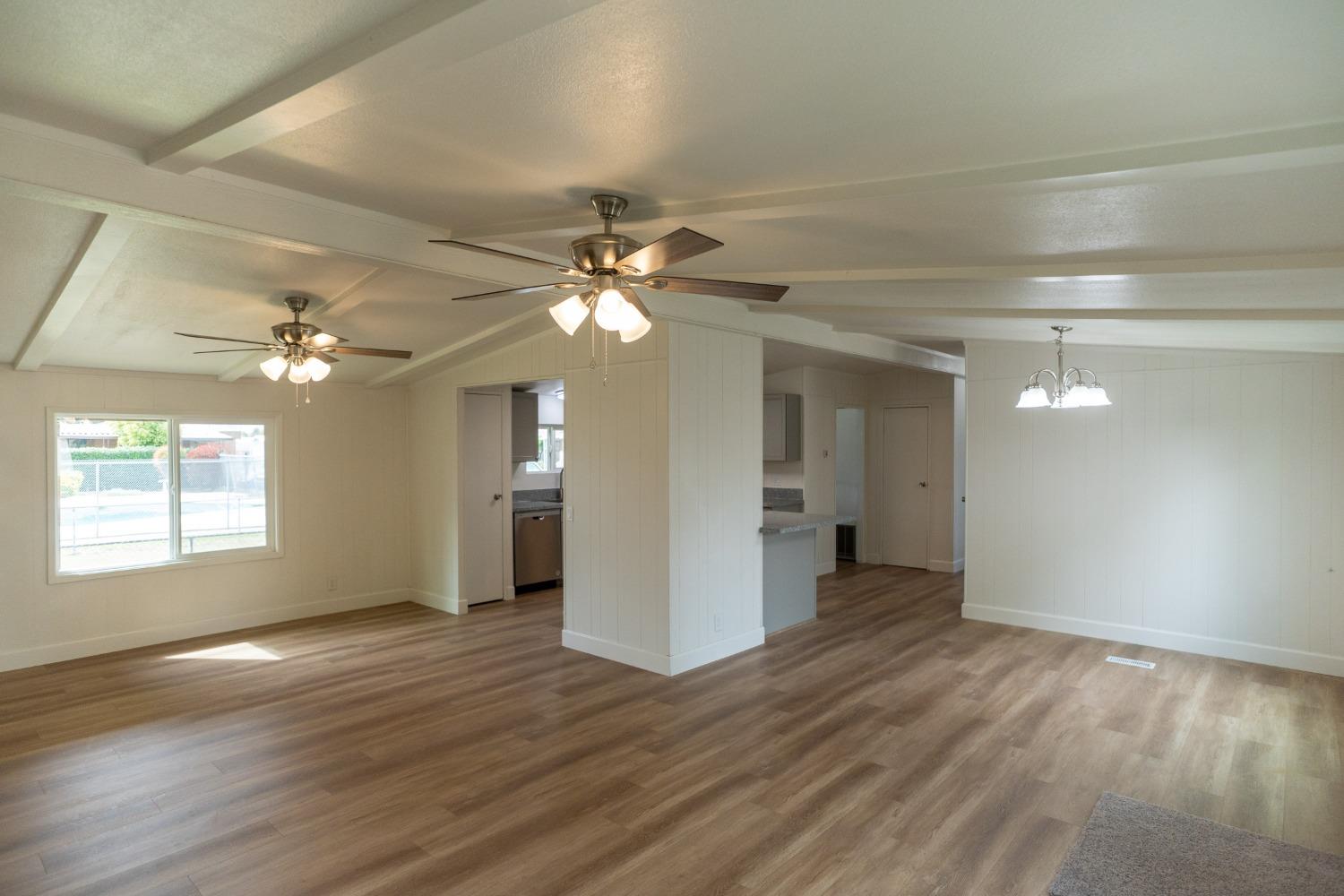 Detail Gallery Image 9 of 42 For 2900 Muir Ave 57, Atwater,  CA 95301 - 3 Beds | 2 Baths