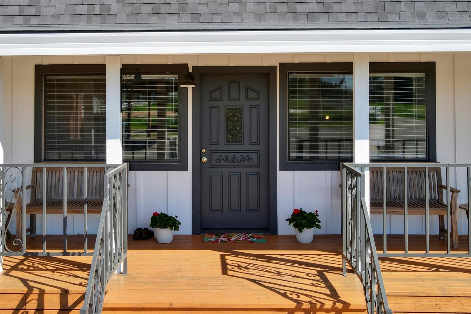 Detail Gallery Image 5 of 81 For 11855 E Eagle Bay, Acampo,  CA 95220 - 3 Beds | 2 Baths