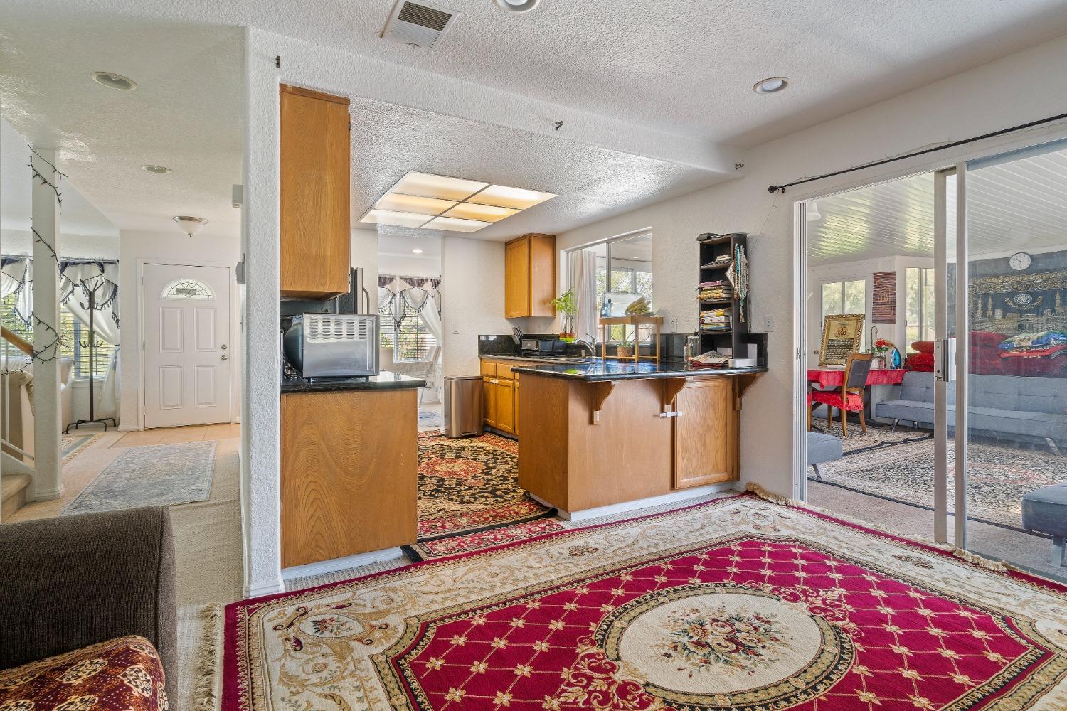 Detail Gallery Image 22 of 76 For 4449 Norocco Cir, Fremont,  CA 94555 - 4 Beds | 2/1 Baths
