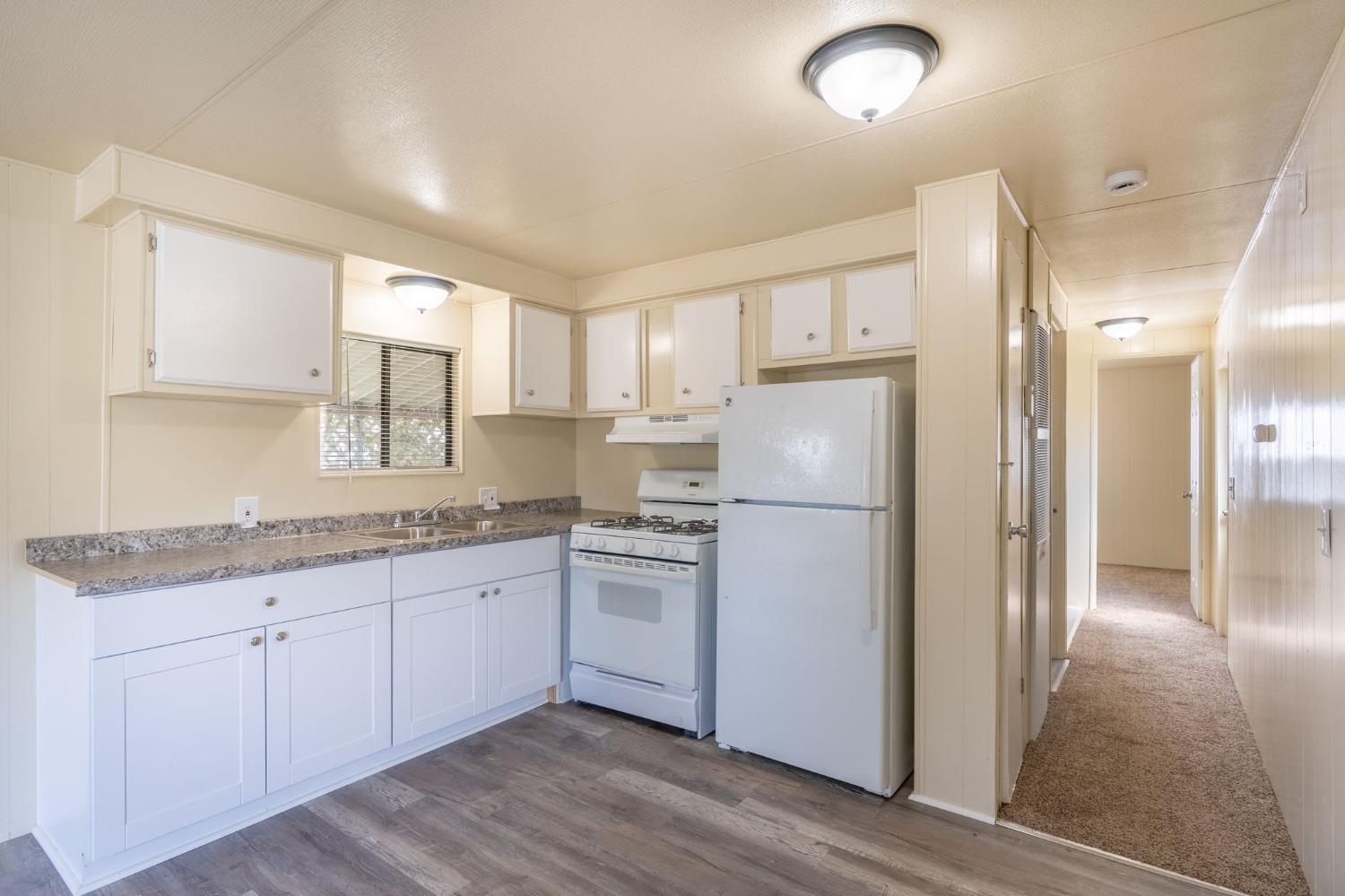 Detail Gallery Image 13 of 17 For 5835 Cherokee Rd 29, Stockton,  CA 95215 - 2 Beds | 1 Baths