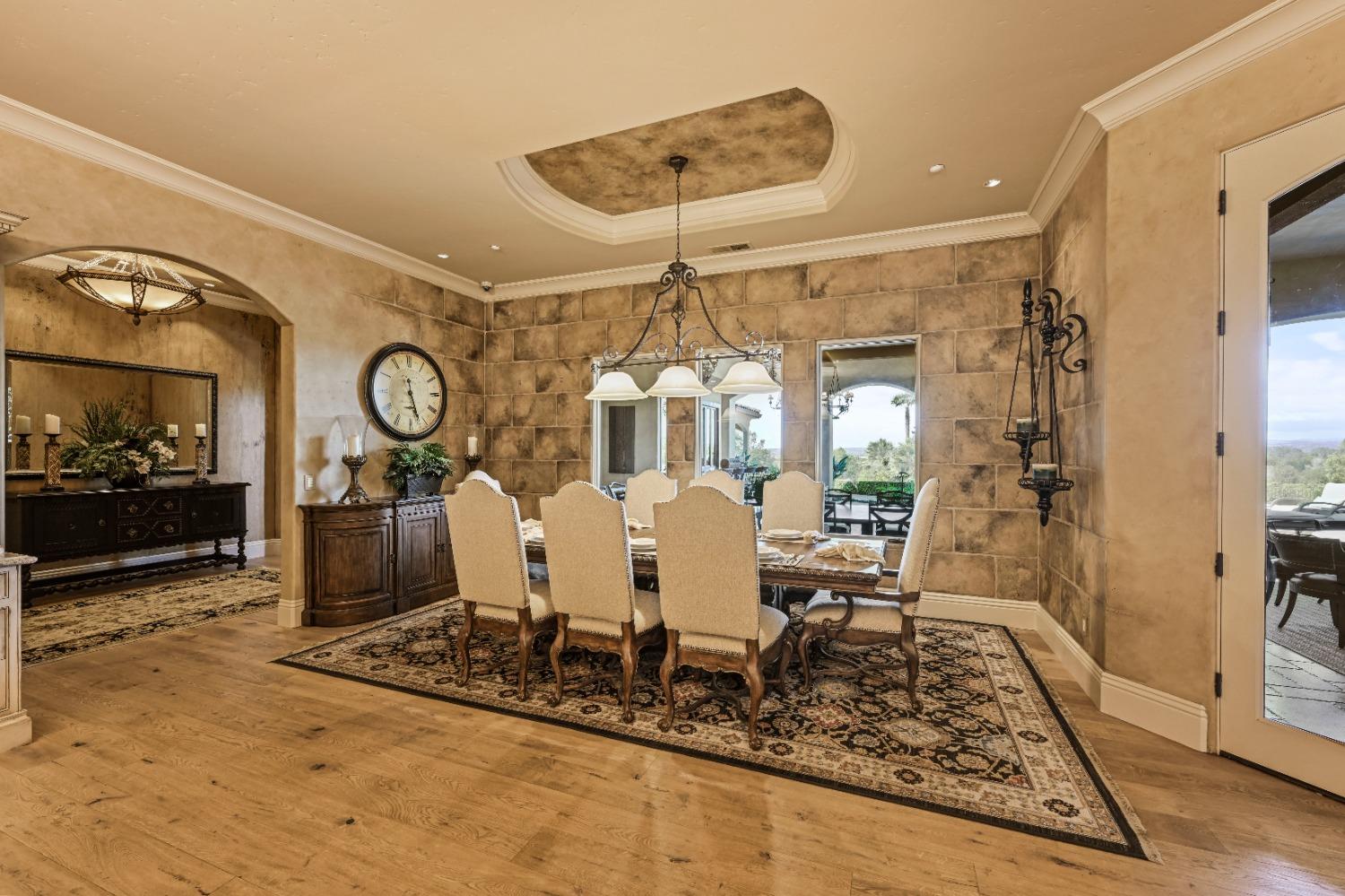 Detail Gallery Image 15 of 81 For 5687 Ridge Park Dr, Loomis,  CA 95650 - 8 Beds | 7/5 Baths
