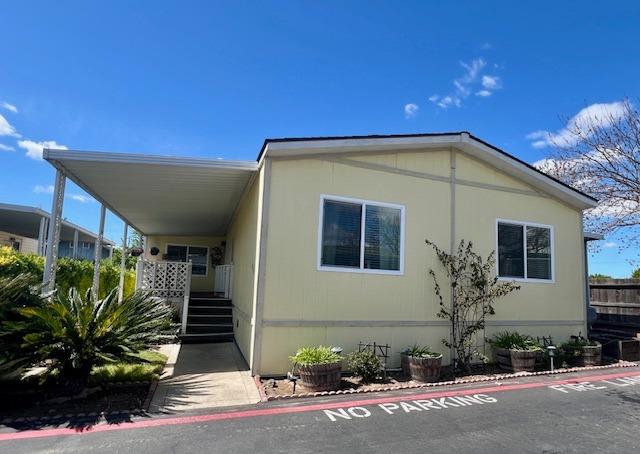 Detail Gallery Image 1 of 53 For 1541 Panthers Ln 13, Modesto,  CA 95355 - 4 Beds | 2 Baths