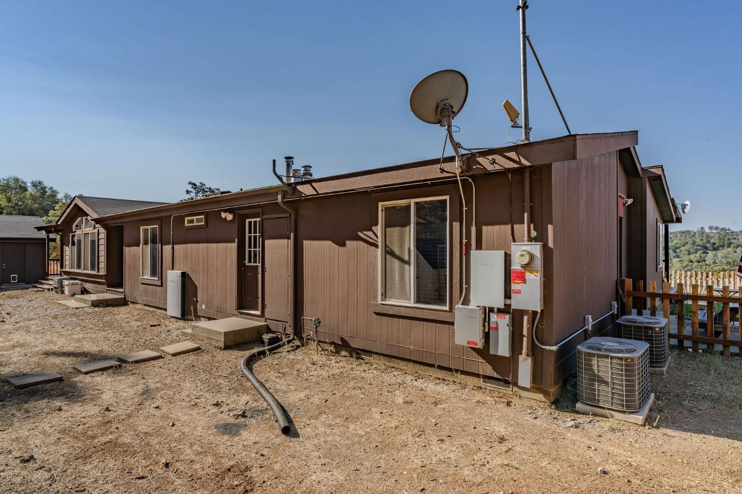 Detail Gallery Image 13 of 88 For 1560 Pinto Dr, Angels Camp,  CA 95222 - 3 Beds | 2/1 Baths